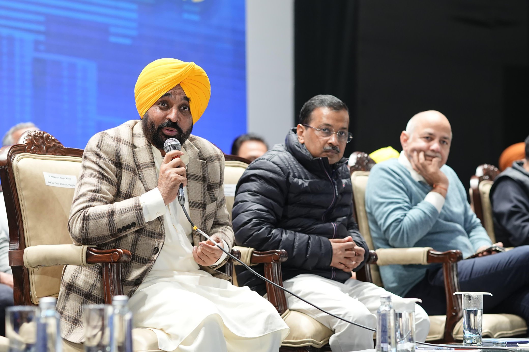Traders Commission launched in Punjab, Kejriwal says previous governments considered traders 'thieves'