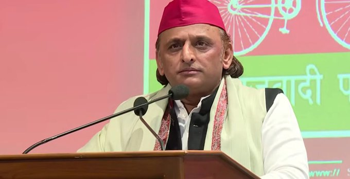 Akhilesh surrounded EC on SIR, conspiracy going on to cut PDA's votes!