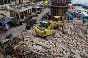 Big turnaround in Telangana politics, BRS suffers setback